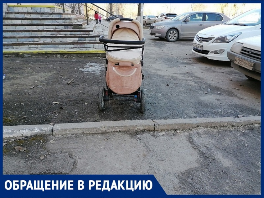 «Век технологий, а у нас элементарно тротуаров нормальных нет»: исповедь молодой мамы с коляской