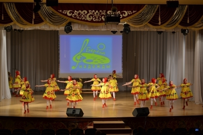 Волгодонские танцоры «зажгли» в Анапе