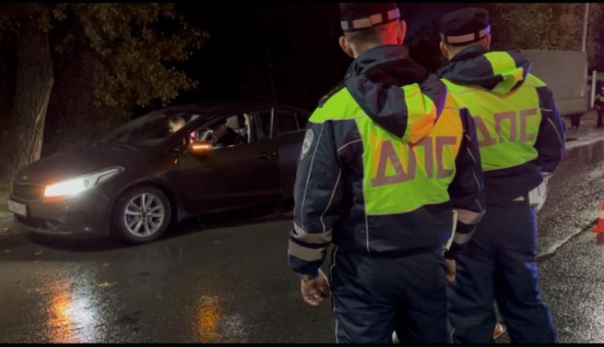 Пьяные за рулем, лихачи и тонировка: рейд ГАИ в Волгодонске и окрестностях выявил более 100 нарушений за три дня 