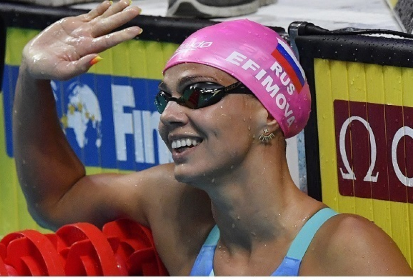 Ефимова победила на дистанции 100 м брассом на этапе Кубка мира по плаванию в Нидерландах