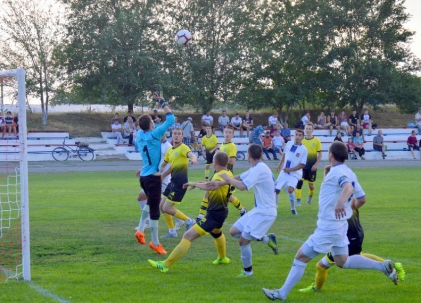 ФК «Волгодонск-2019» приглашает любителей футбола на свой матч с клубом из Цимлянска