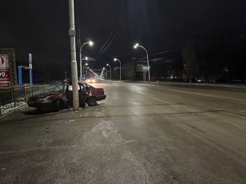 Водитель доставлен в больницу: стали известны подробности вечернего ДТП на Морской 