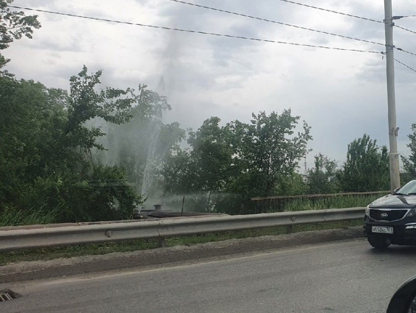 Порыв водопровода оставил след в районе Сухо-Соленовской балки