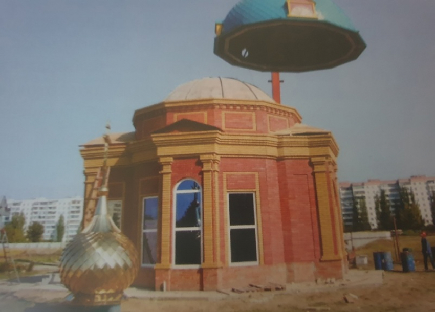 Девушку убили у строящегося храма на  Поле дураков: погибшая в доме на улице Энтузиастов женщина 18 лет назад потеряла родную дочь