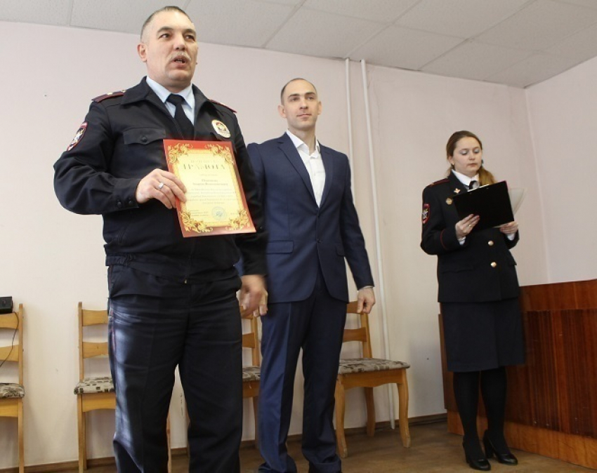 Транспортная полиция Волгодонска отметила профессиональный праздник