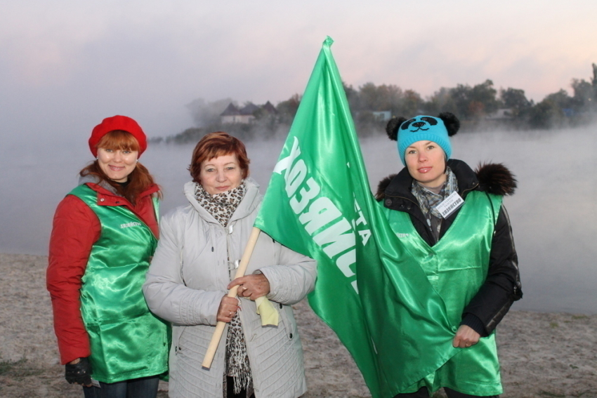 Десятки волгодонцев решили попытаться поймать удачу на крючок - стартовали соревнования по рыбной ловле на приз газеты «Хозяйство»
