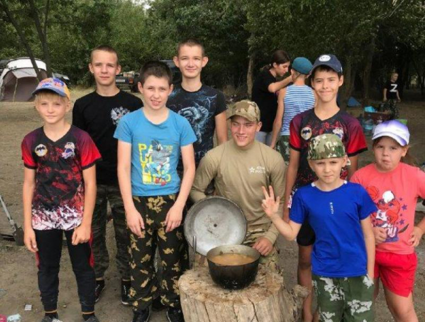 Два дня в полевых условиях провели юные рукопашники Волгодонска