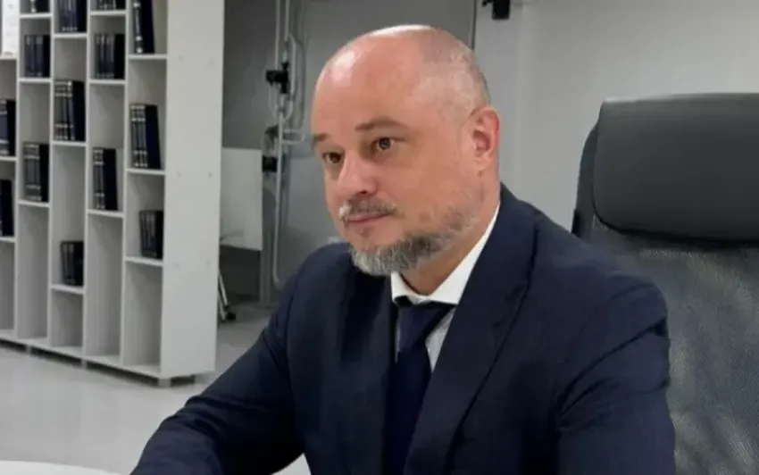 Дмитрий Вельможко поздравил жителей Волгодонска с Днем Конституции и напомнил о важности основного закона