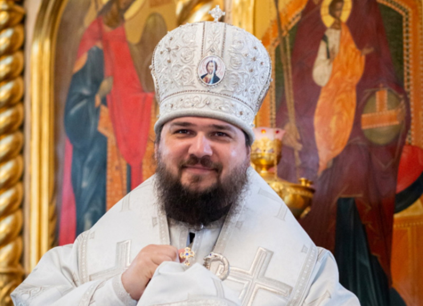 «Мы все с вами хотим мира»: епископ Антоний обратился к верующим с Рождественским посланием