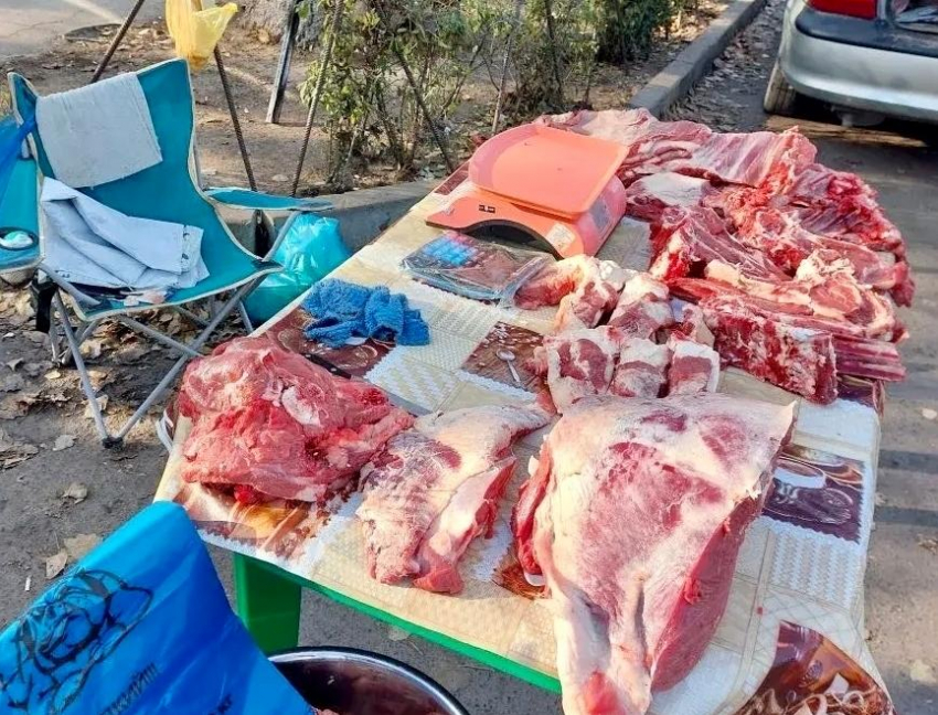 Ветеринары предупреждают о рисках покупки продуктов в местах несанкционированной торговли