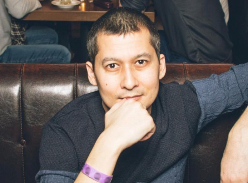 Волгодонской коллекционер Гамлет Ортиков засиял на «Первом Канале»