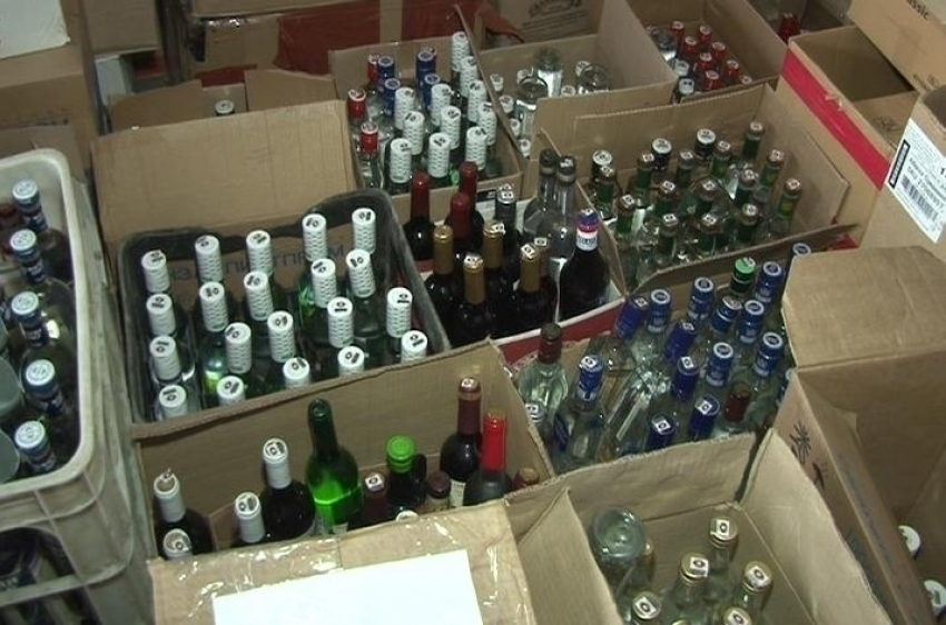 За перевозку контрафактного спиртного в Дубовском и Зимовниковском районах  задержали двух ставропольцев 