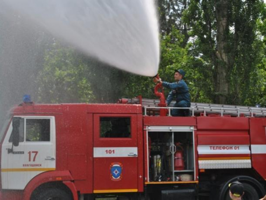 2000 детей стали гостями волгодонских пожарных