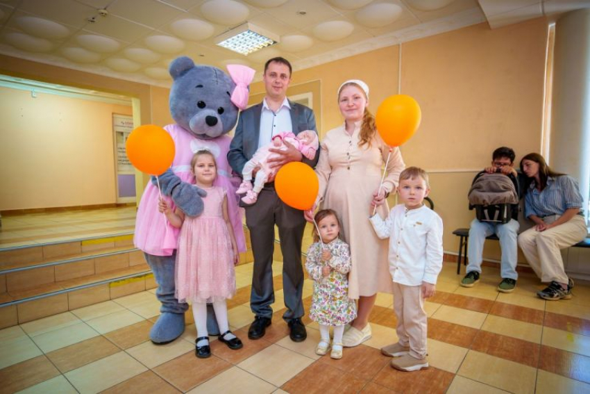 Более сотни семей Волгодонска воспользовались бесплатным прокатом детских вещей