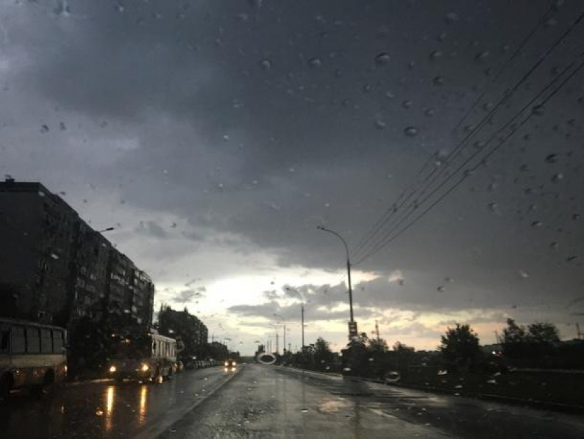 В Волгодонск пришла по-настоящему осенняя погода
