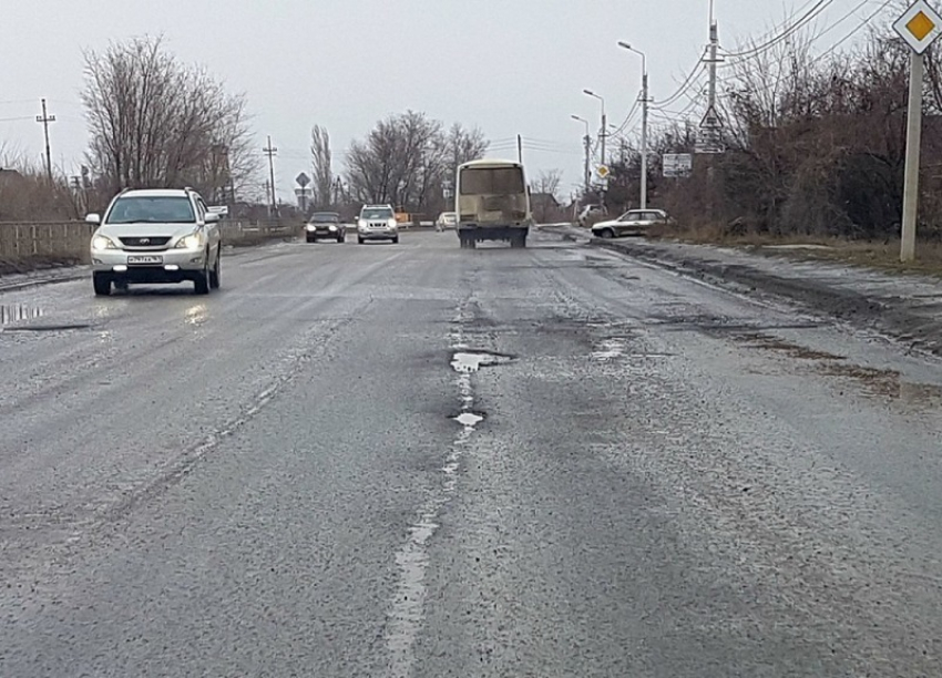 На улице Железнодорожной полностью поменяют асфальт 