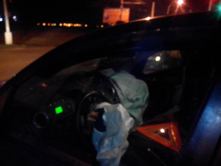 В Волгодонске разыскивают водителя, сбежавшего с места аварии 