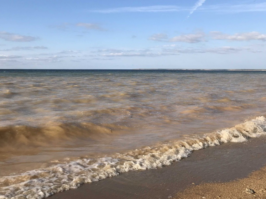 Сброс воды в Дон из Цимлянского водохранилища  «подкрутили»