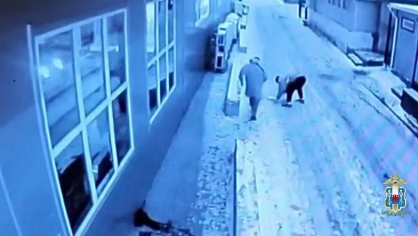 В Волгодонске задержаны подозреваемые в краже из ювелирного магазина