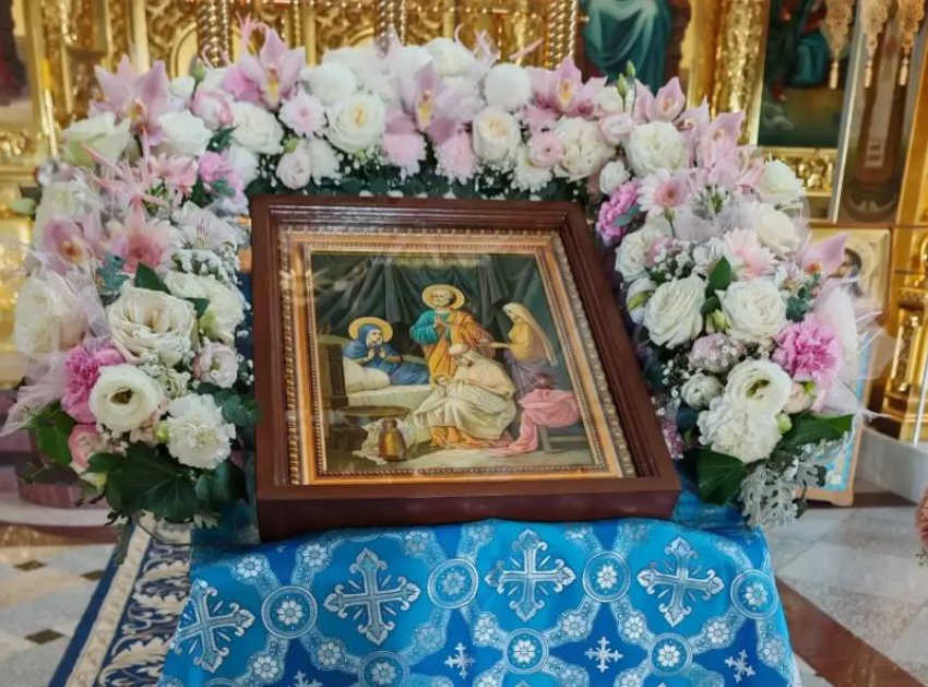 Православные отмечают праздник Рождества Богородицы
