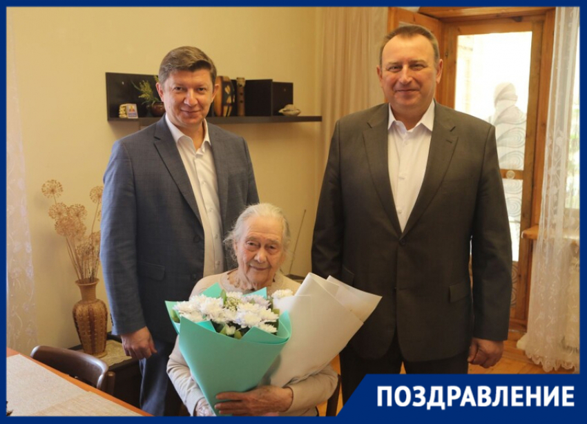 Труженица тыла Таисия Козырева отметила свое 95-летие 