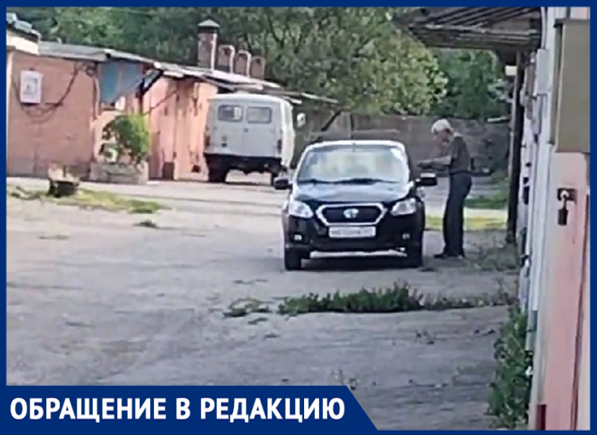 «Разговаривает с демоном за пустым креслом в машине и ездит по встречке»: странного водителя сняли на видео в Волгодонске
