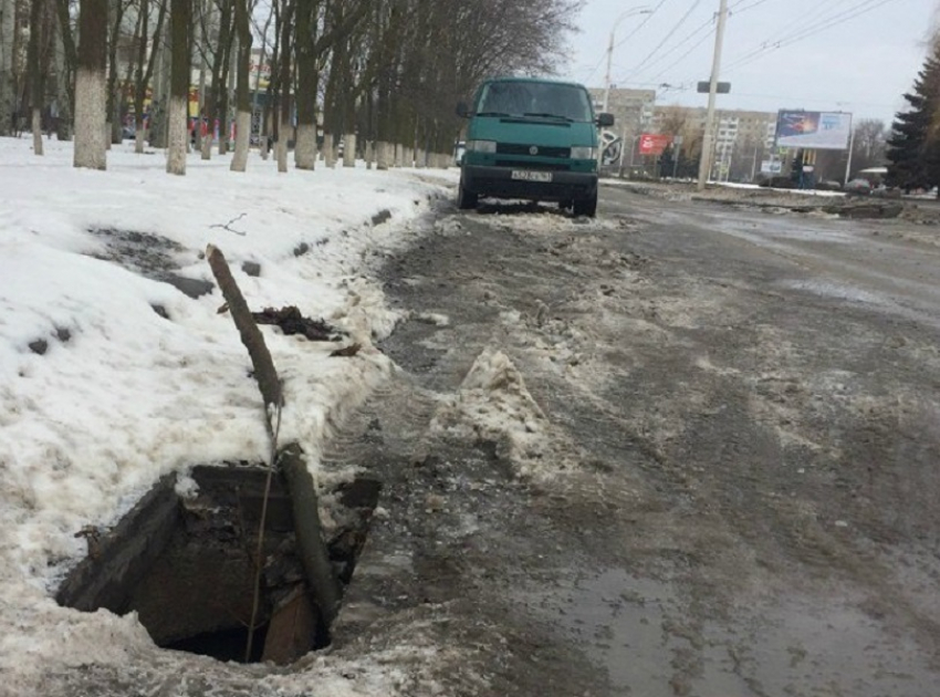 Воры совершили крупнейшие кражи люков и решеток водостоков в Волгодонске