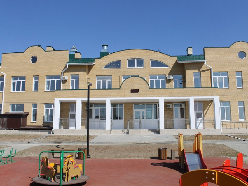 В Лагутниках завершается строительство детского сада 