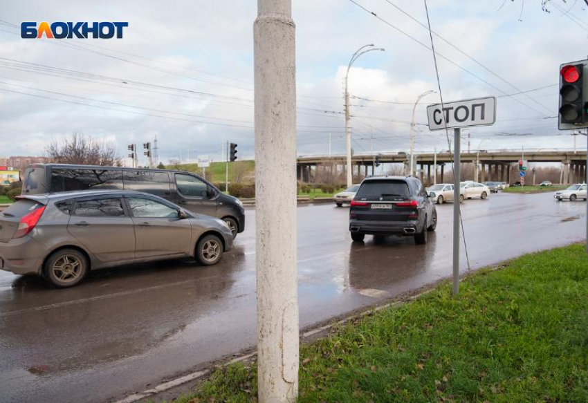 Вниманию водителей: в Волгодонске стартовала акция «Безопасные зимние дороги» 