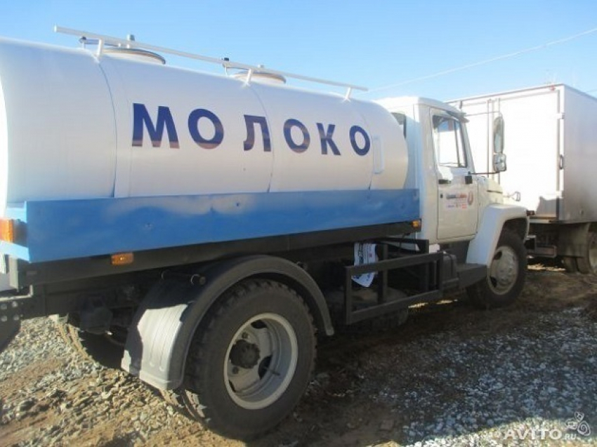 В Цимлянском районе задержали грузовик с тонной сырого молока