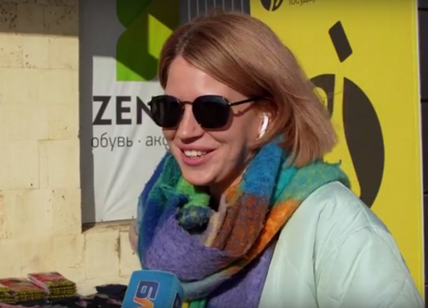 «Мама – это всегда мама»: волгодонцы поздравили всех мам с праздником