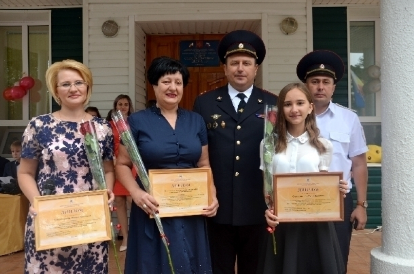 «Настало время сказать себе СТОП!»: 15-летняя школьница выиграла во Всероссийском конкурсе