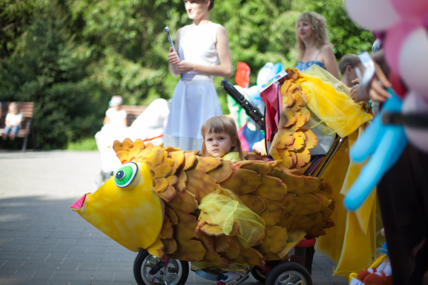 Найди себя: Парад колясок в Волгодонске