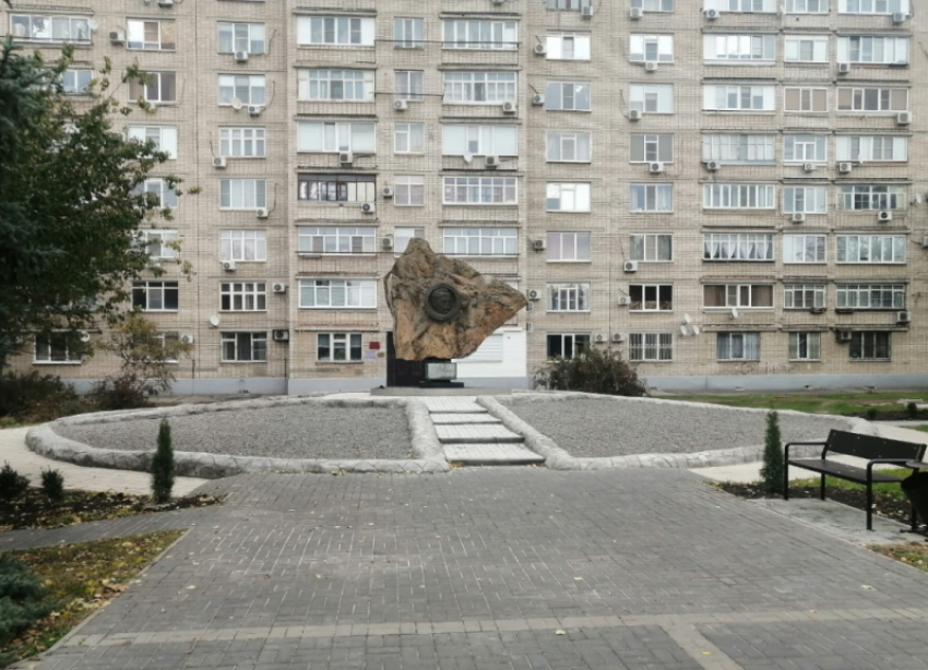 Сквер Советско-болгарской дружбы в Волгодонске отмечает юбилей: в прошлом году его отреставрировали