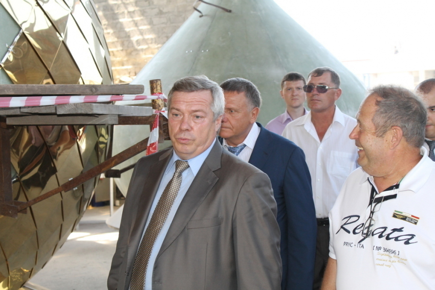 Губернатор Василий Голубев посетил в Волгодонске  инженерный центр «Грант»