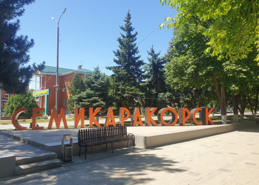 Власти сообщили об уничтожении украинских беспилотников в Дубовском районе и в Семикаракорске