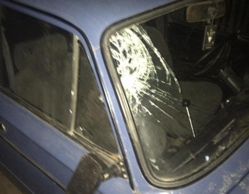 Водитель «шестерки» сбил женщину возле бара и сбежал с места происшествия 