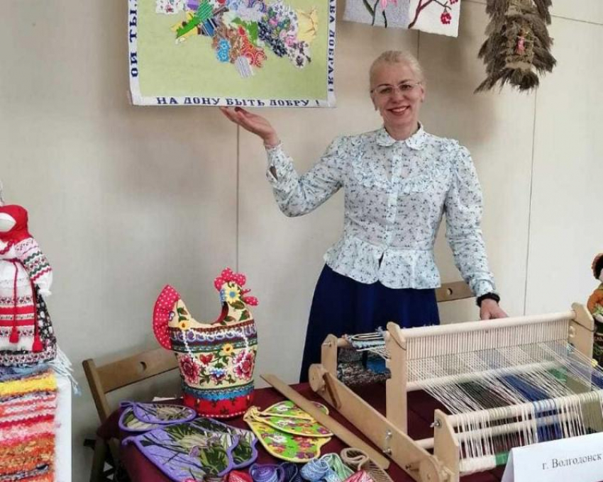 Волгодончанка Ольга Плетнева удостоена премии главы администрации