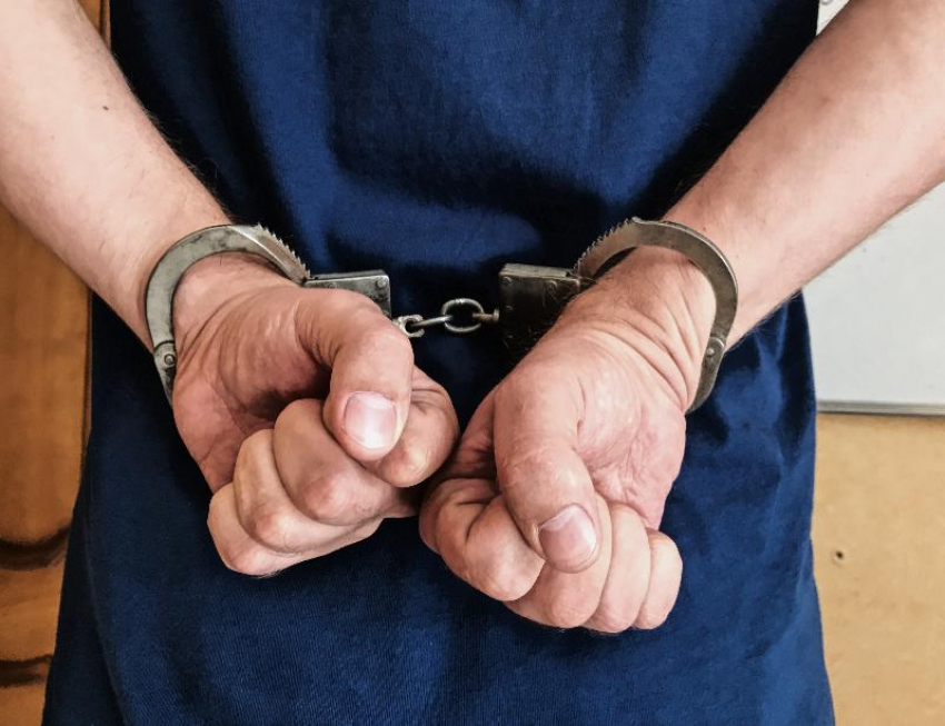 В Волгодонске преступник избил свою жертву, но решил на этом не останавливаться