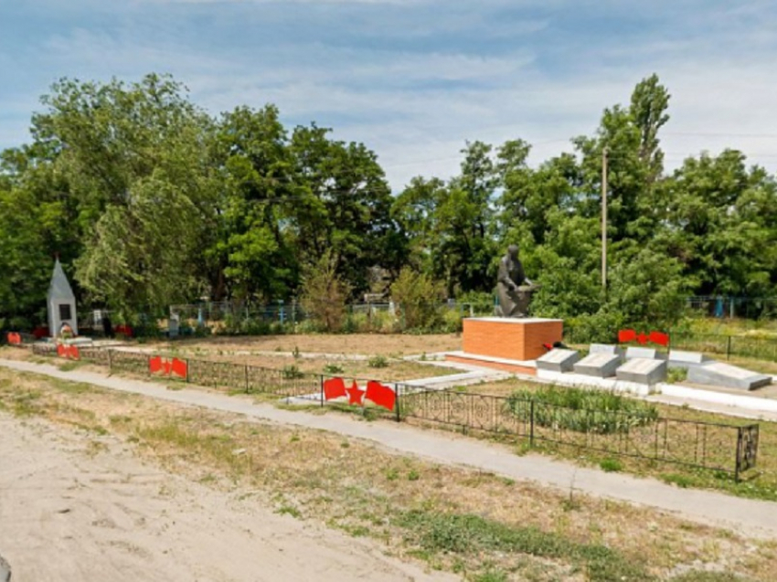 В Красноярской приведут в порядок мемориал погибшим в ВОВ односельчанам