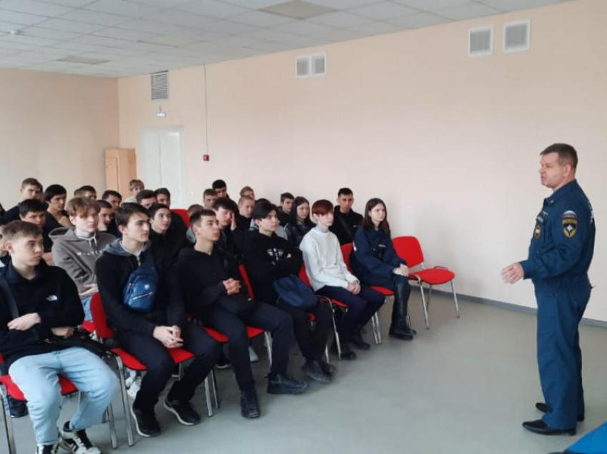 О правилах обращения с газовым и электрическим оборудованием в быту напомнили студентам Волгодонска 