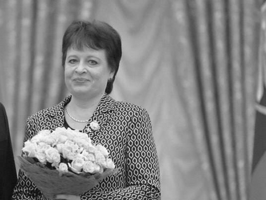 В Цимлянске простятся с Народным учителем России Еленой Нечитайловой 