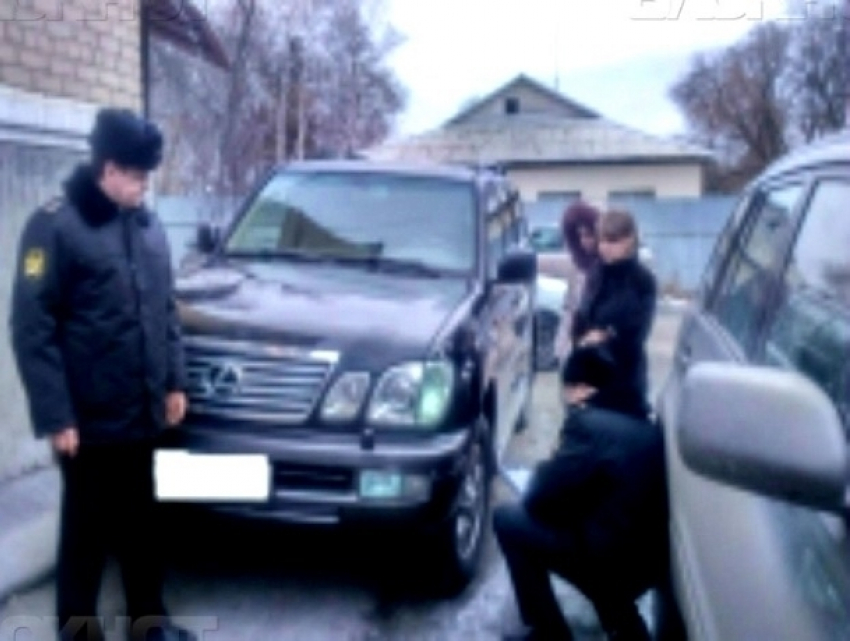 Под Волгодонском бизнесмен вернул 3 млн рублей государству под страхом отдать Lexus по дешевке