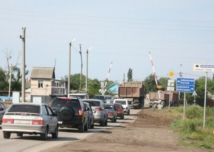 В Волгодонске попробуют предотвратить ДТП на железнодорожных переездах