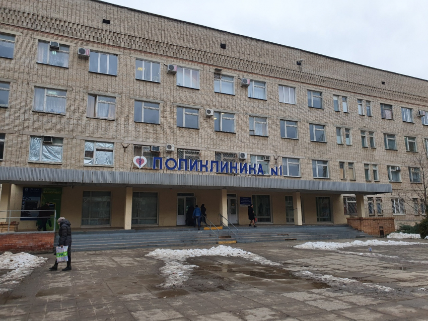 В Волгодонске врачам предложили работать за 48 тысяч рублей