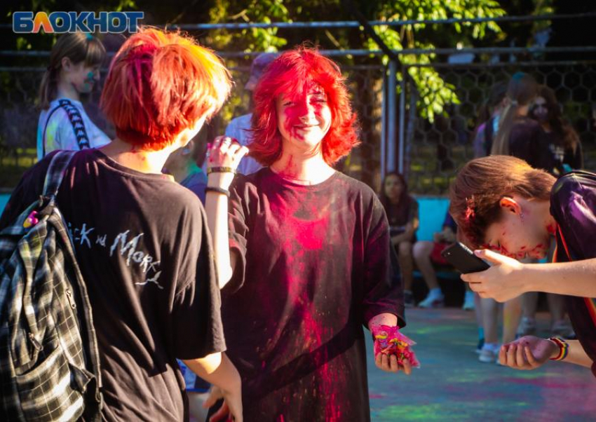 Фестиваль красок, конкурсы и концерт: 26 июня Волгодонск отметить День молодежи