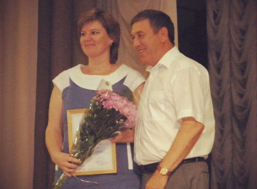 В Волгодонске поздравили с профессиональным праздником социальных работников 