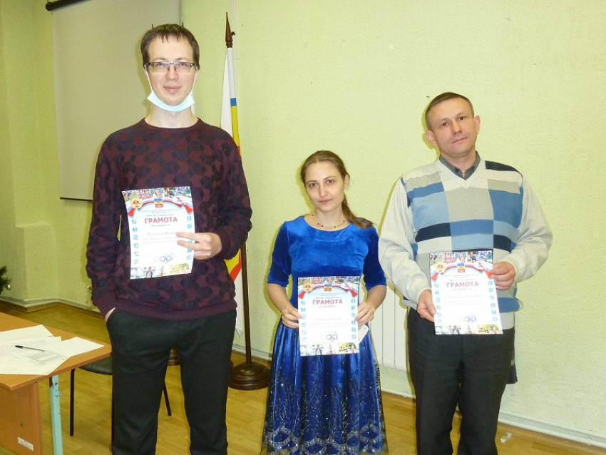 Сильнейшие шахматисты Волгодонска вступили в борьбу за звание чемпиона