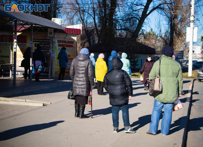 «Вечером транспорт на линию не выходит»: горькую правду о работе автобусов признали в администрации Волгодонска