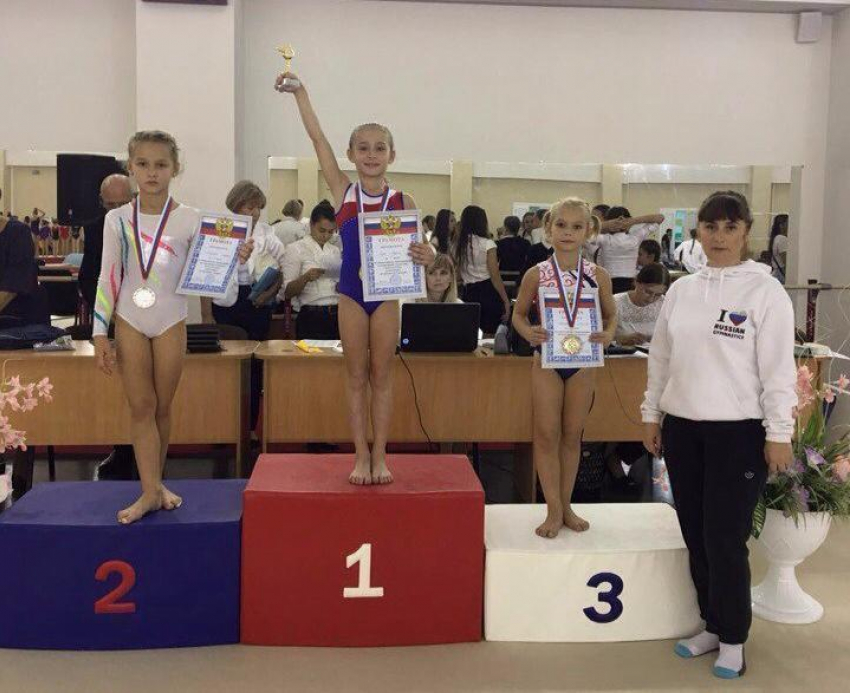 Гимнастка Софья Гузь из Волгодонска победила на Всероссийских соревнованиях